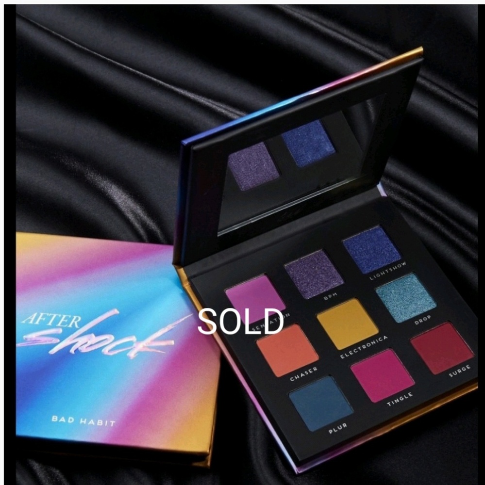 After Shock eyeshadow palette